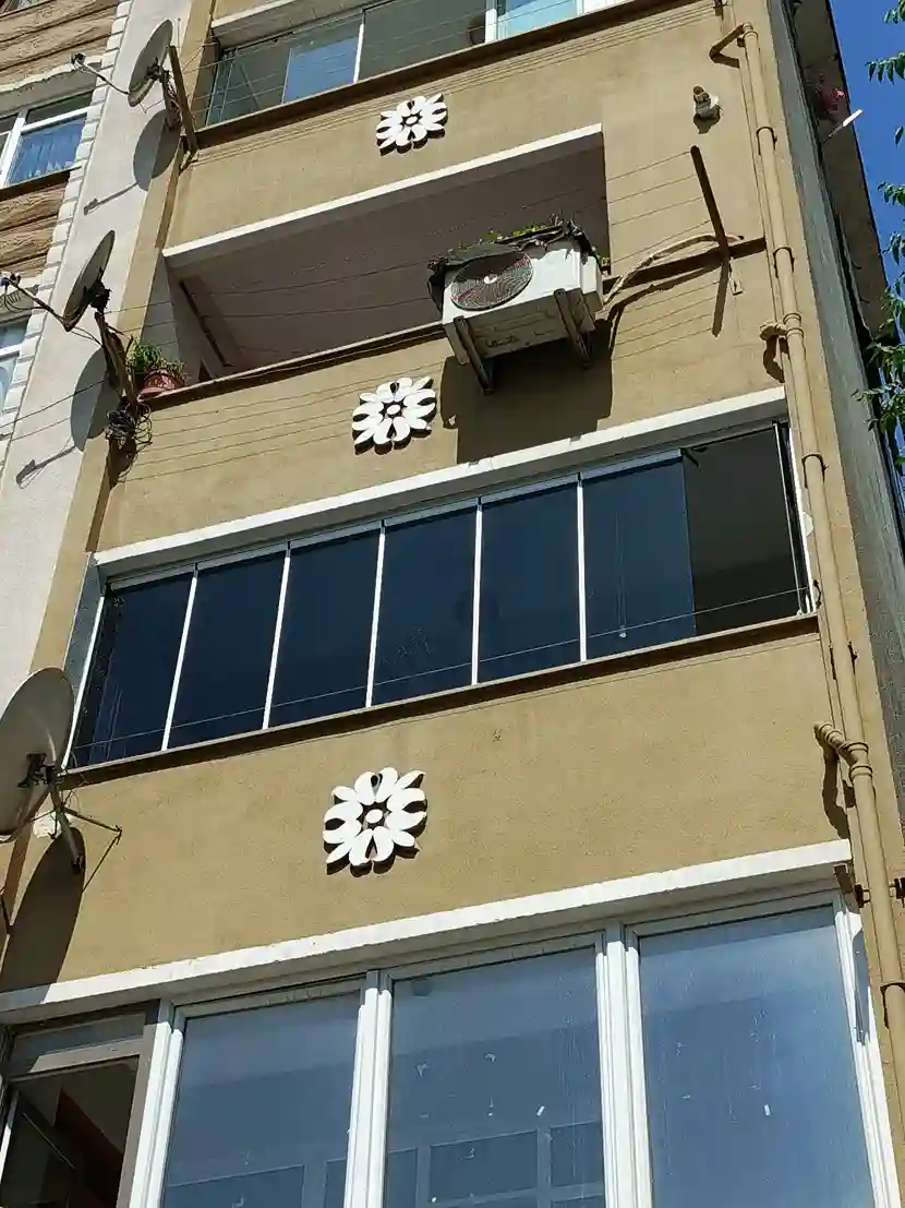 Katlanır Cam Balkon